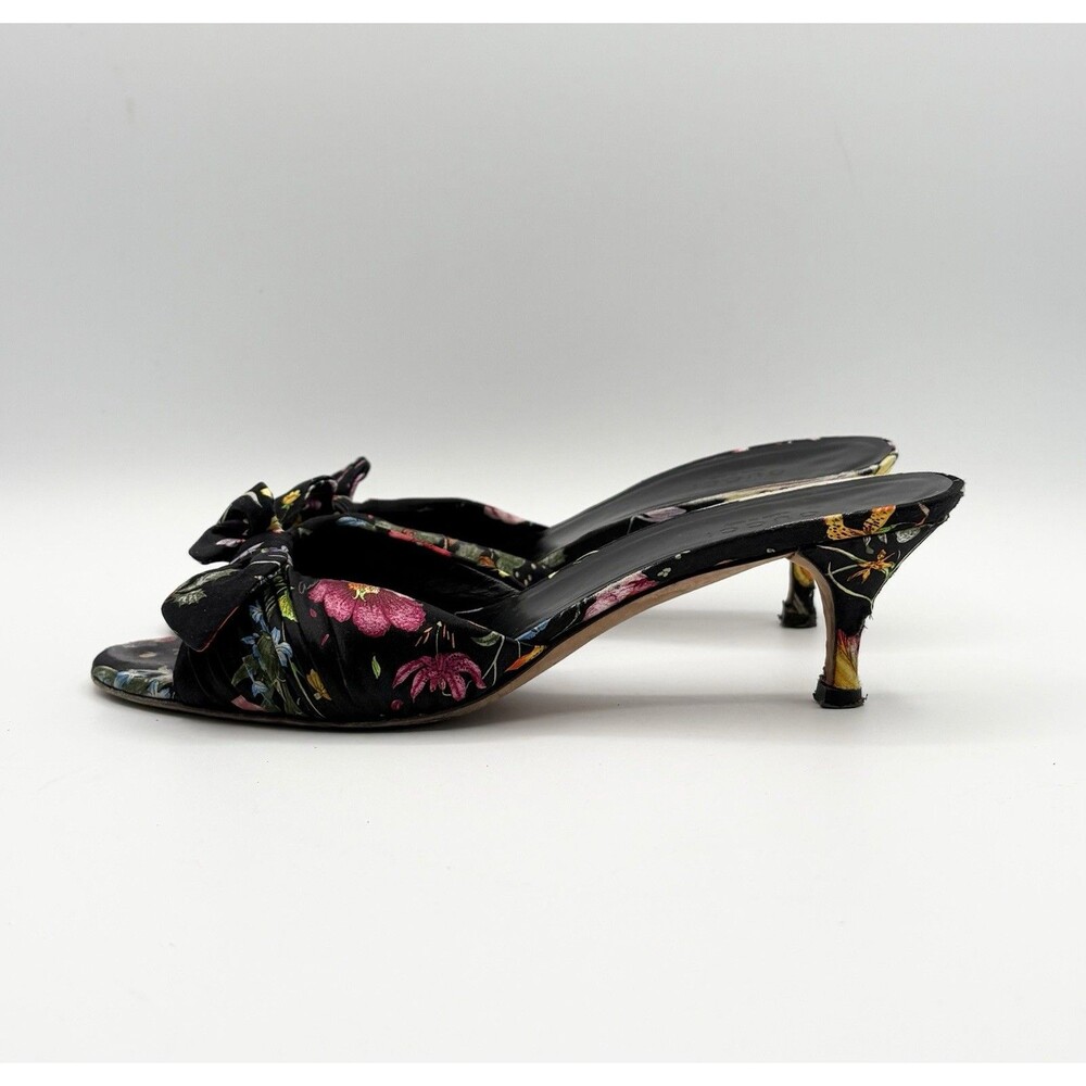Gucci Black Satin Kitten Heels w/ Colorful Floral Pattern & Bow Y2K Size 6.5 - Picture 5 of 15
